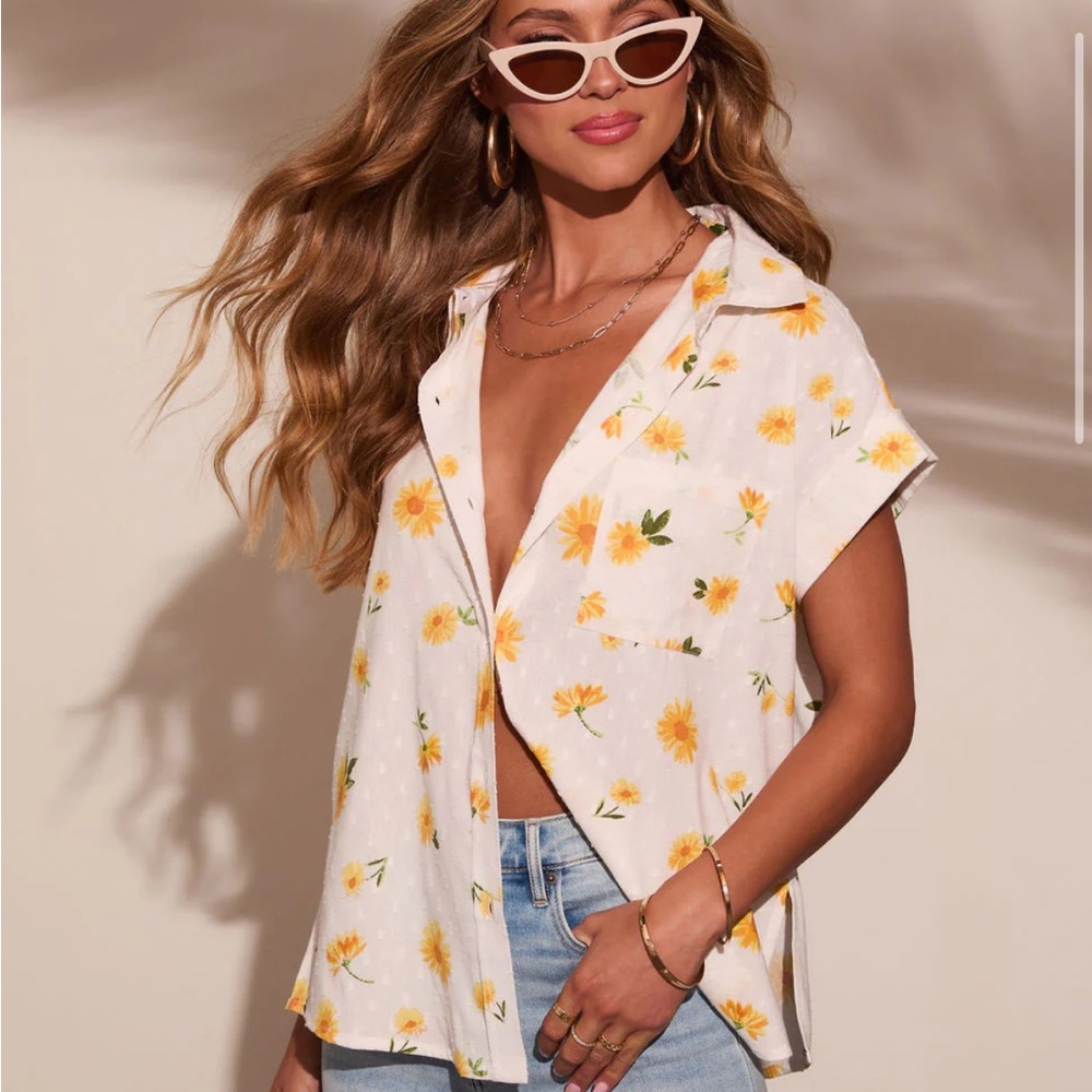 Vici White Button-Down Shirt with Yellow Floral Print